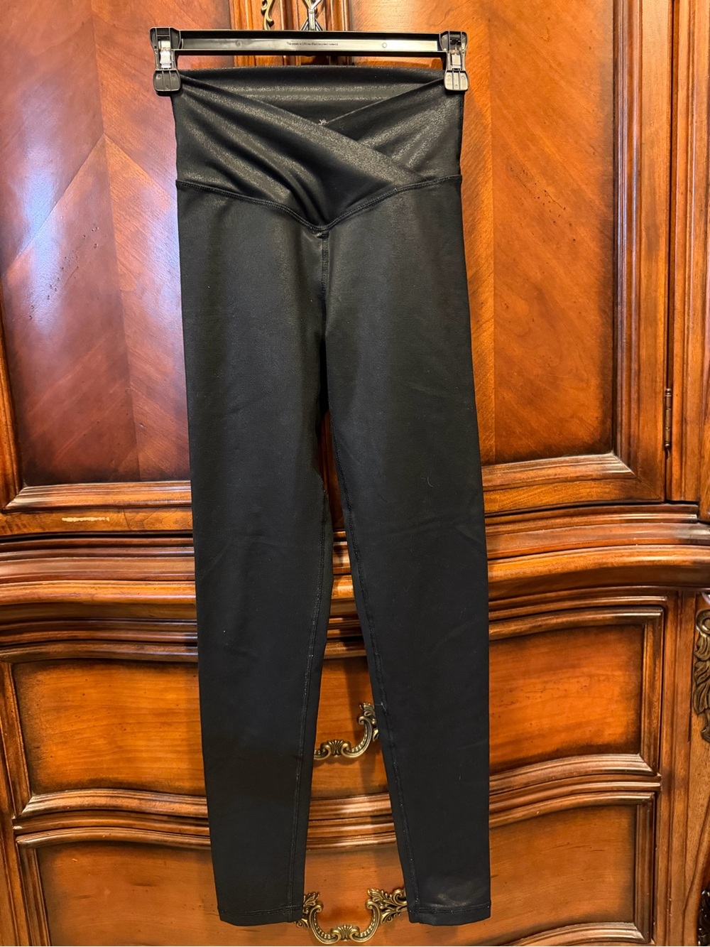 NEW! aerie Black High-Rise Leggings with Crossover Waistband size XS